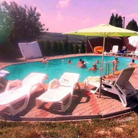 Apartment In Cserszegtomaj/balaton 33522